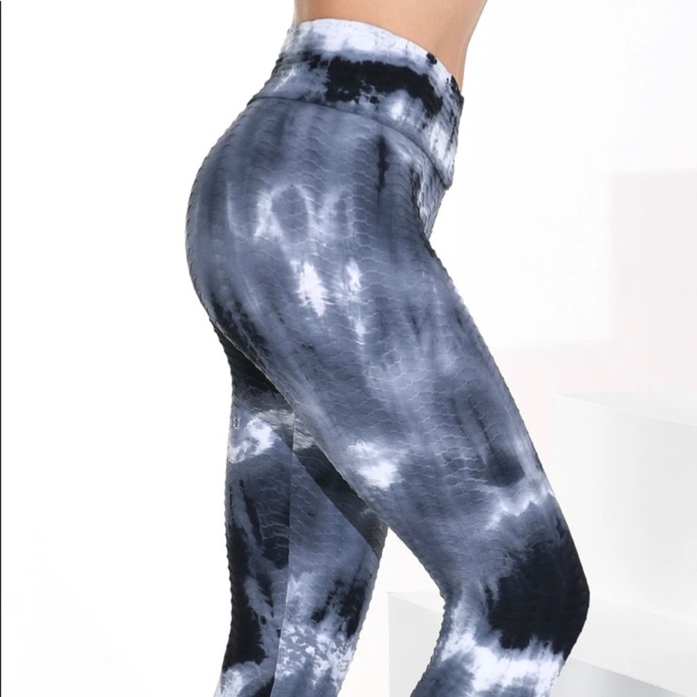 BOOTYBYBRABANTS TIE DYE LEGGINGS